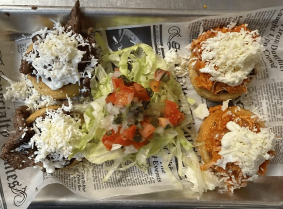 Sopes.